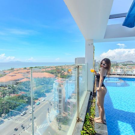 Sea Phoenix Hotel Da Nang Bagian luar foto