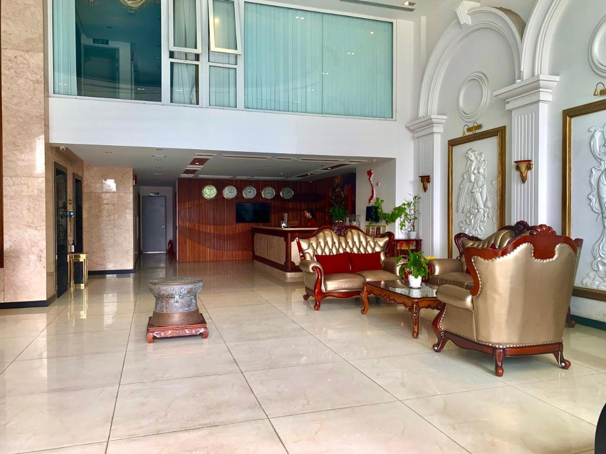 Sea Phoenix Hotel Da Nang Bagian luar foto