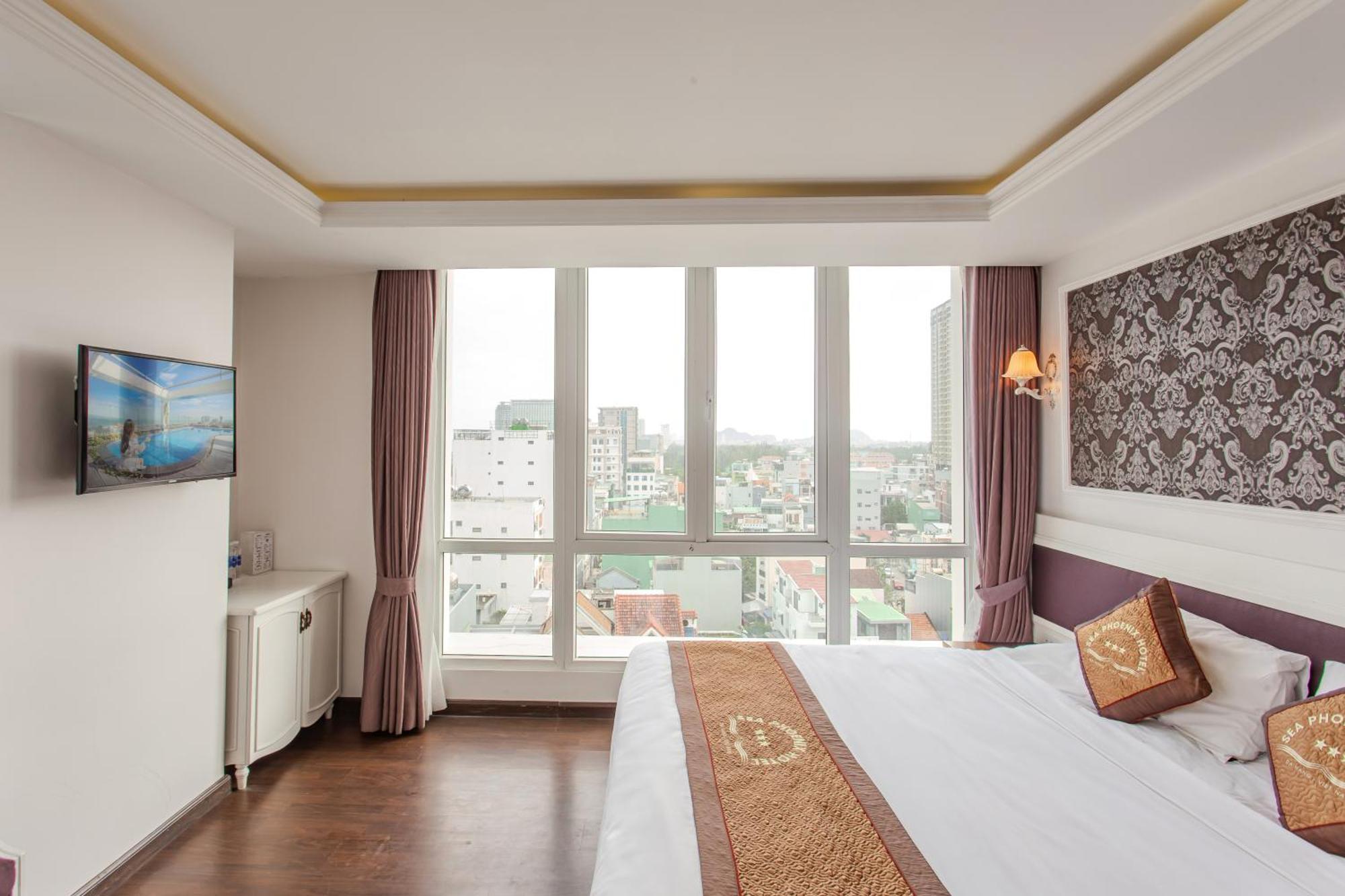 Sea Phoenix Hotel Da Nang Bagian luar foto